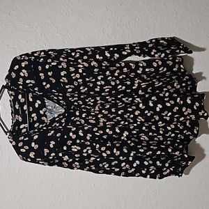Torrid Subject flower blouse